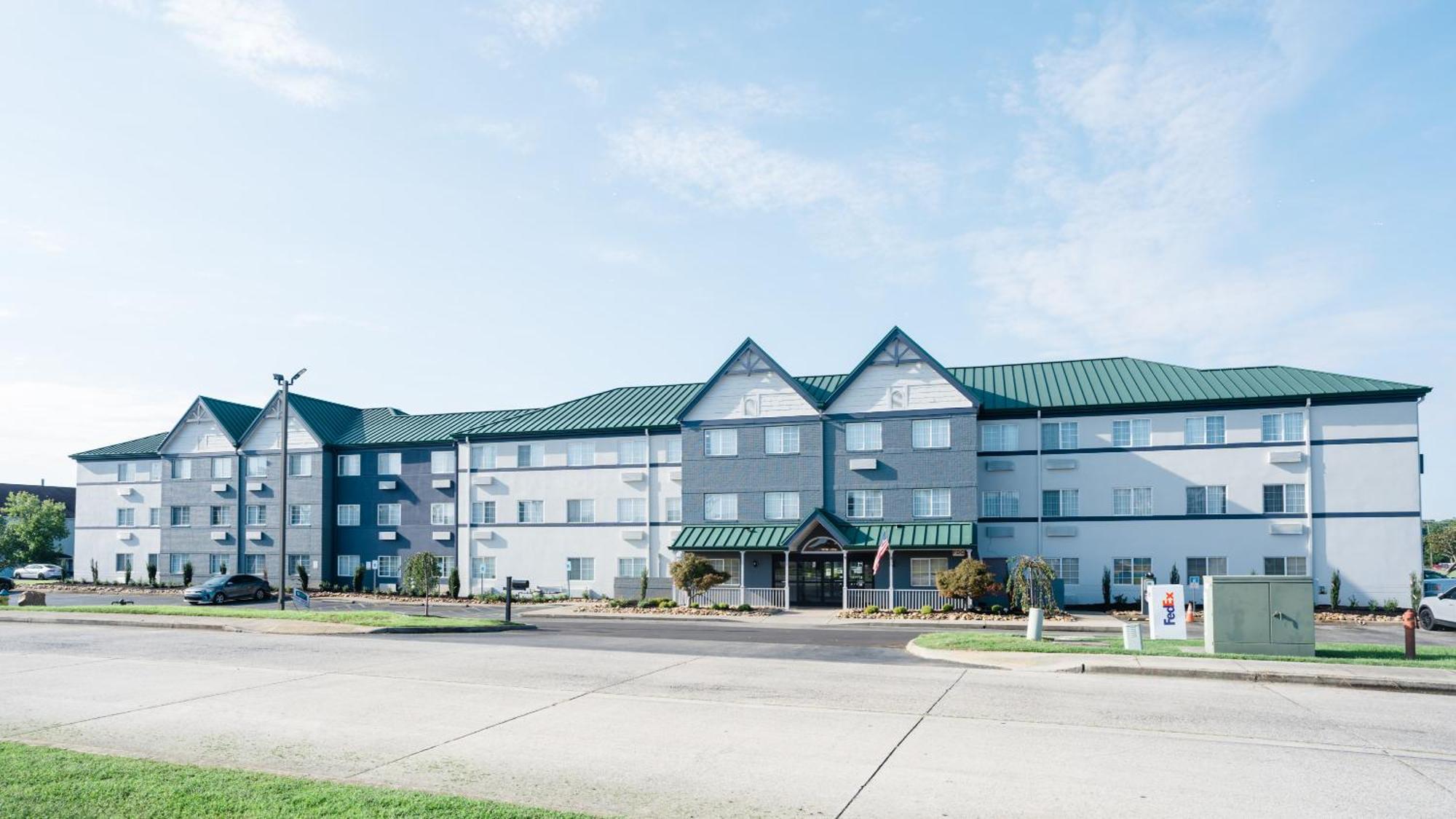 Mainstay Suites Knoxville Airport Alcoa Exterior photo
